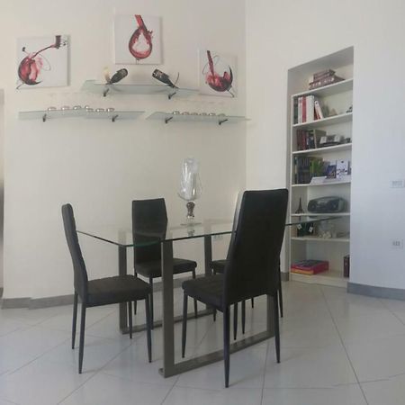 Reggiahome Apartment Caserta Luaran gambar