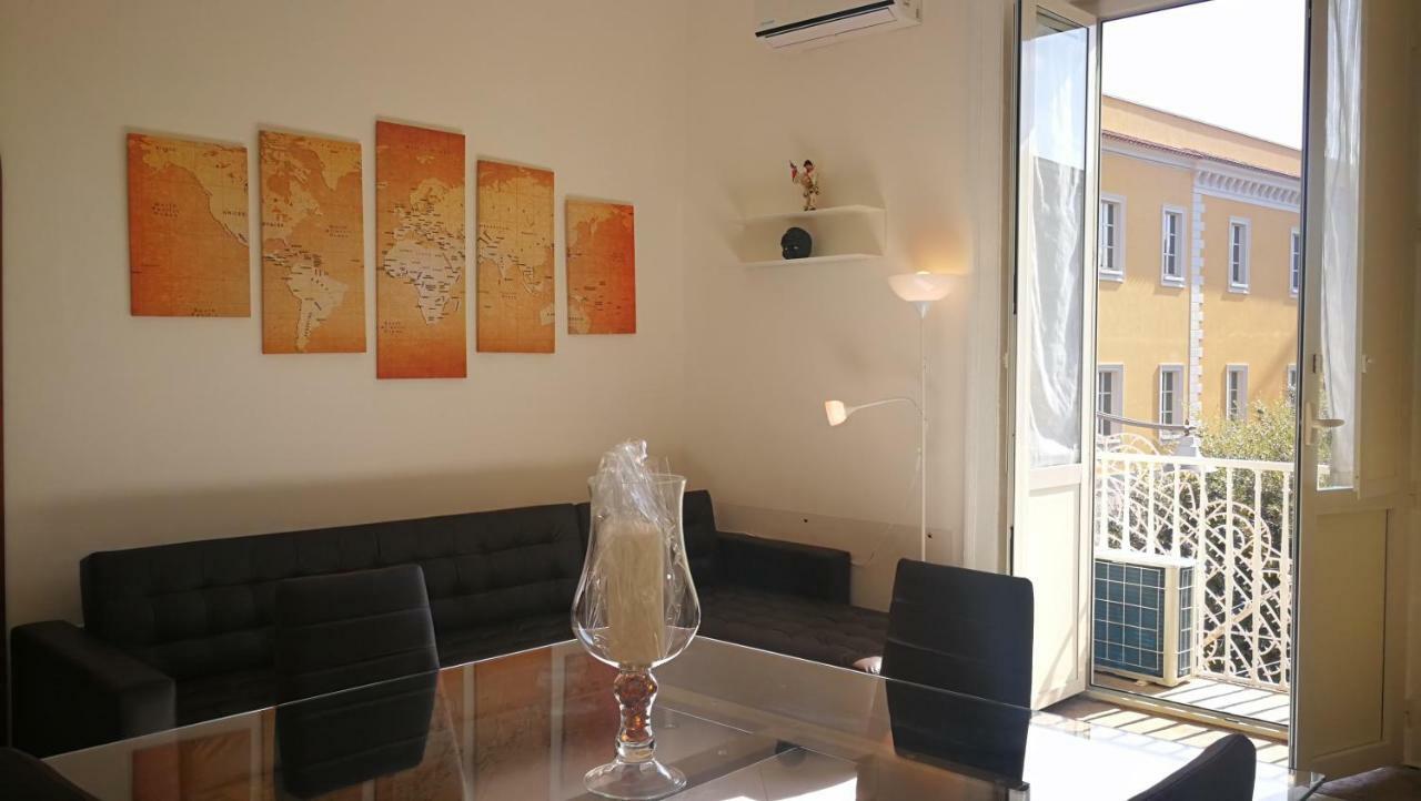 Reggiahome Apartment Caserta Luaran gambar