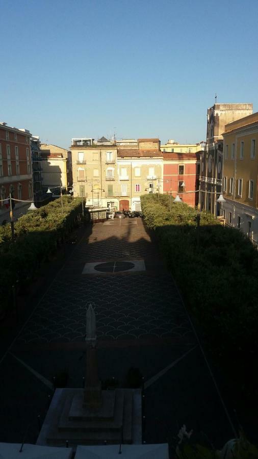 Reggiahome Apartment Caserta Luaran gambar